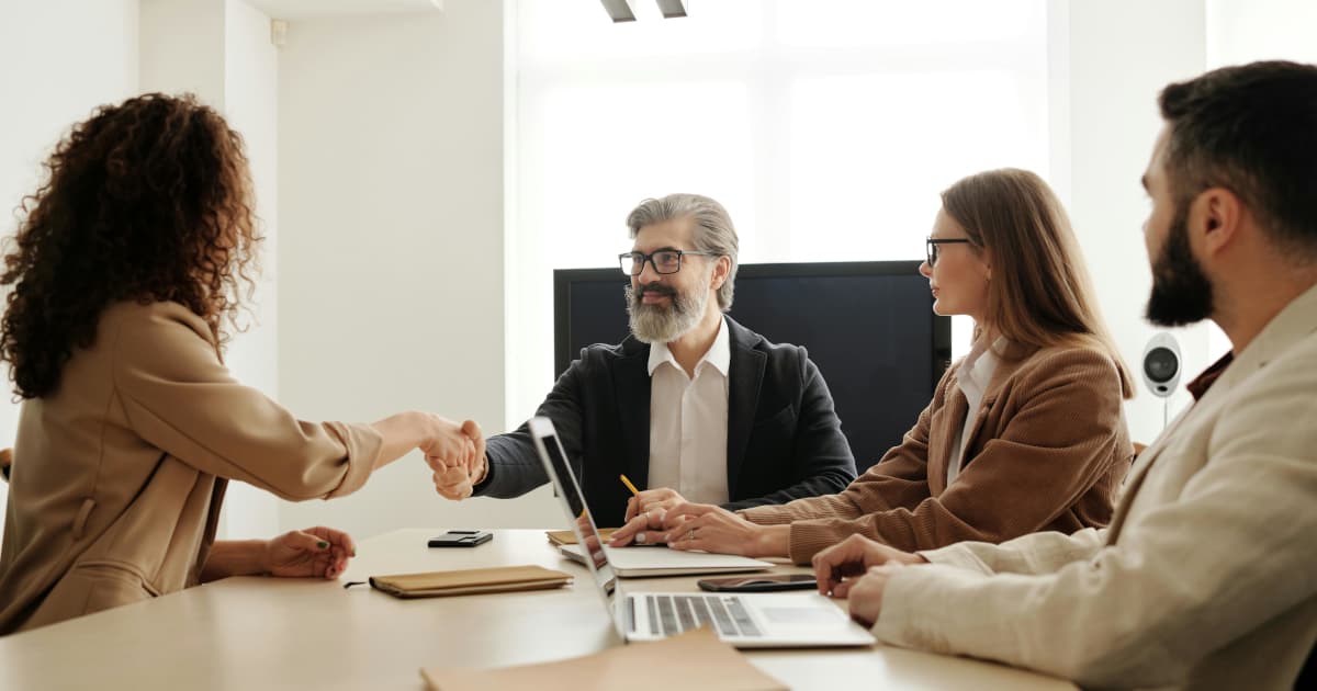 HR.com lance un programme d'abonnement pour renforcer la visibilité et l'influence des consultants RH